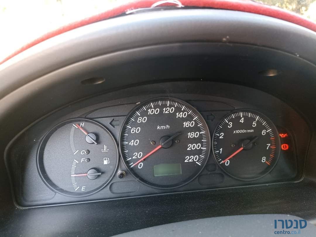 2001' Mazda 323 מאזדה photo #5