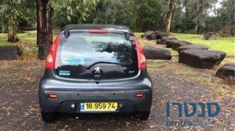 2011' Peugeot 107 107 פיג'ו photo #1