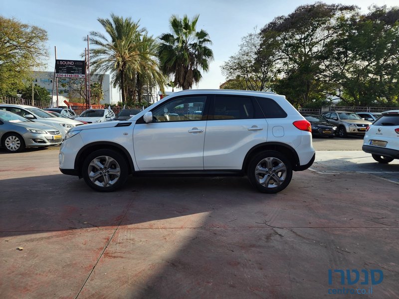 2018' Suzuki Vitara photo #5