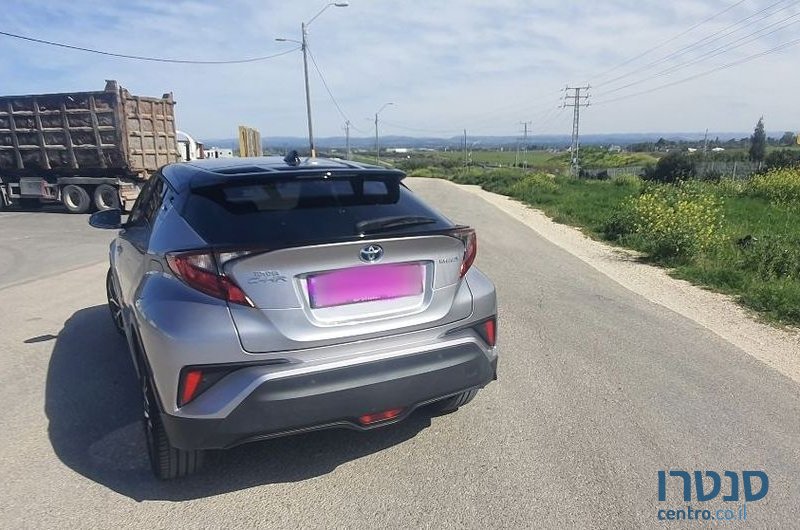 2021' Toyota C-HR טויוטה photo #4