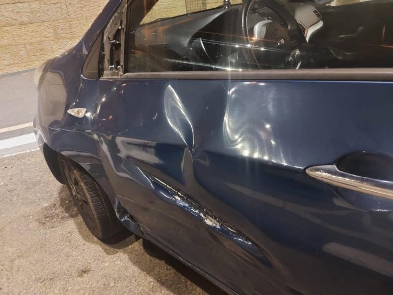 Плохо обогнала: житель Хайфы разгневался на водительницу, и вот что стало с автомобилем