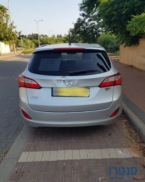 2015' Hyundai i30 יונדאי photo #3