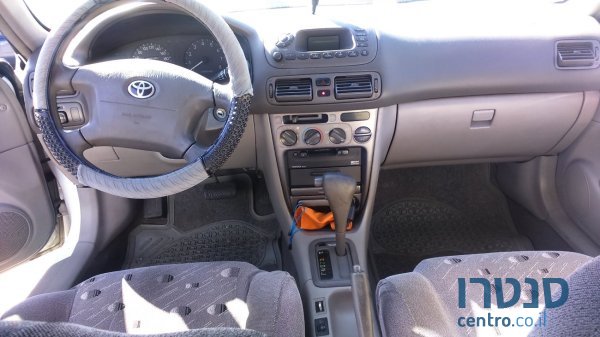 2002' Toyota Corolla photo #3