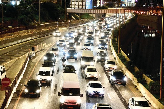 Finance Committee approves bill for Tel Aviv congestion charge