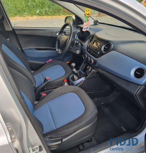 2017' Hyundai i10 יונדאי photo #5