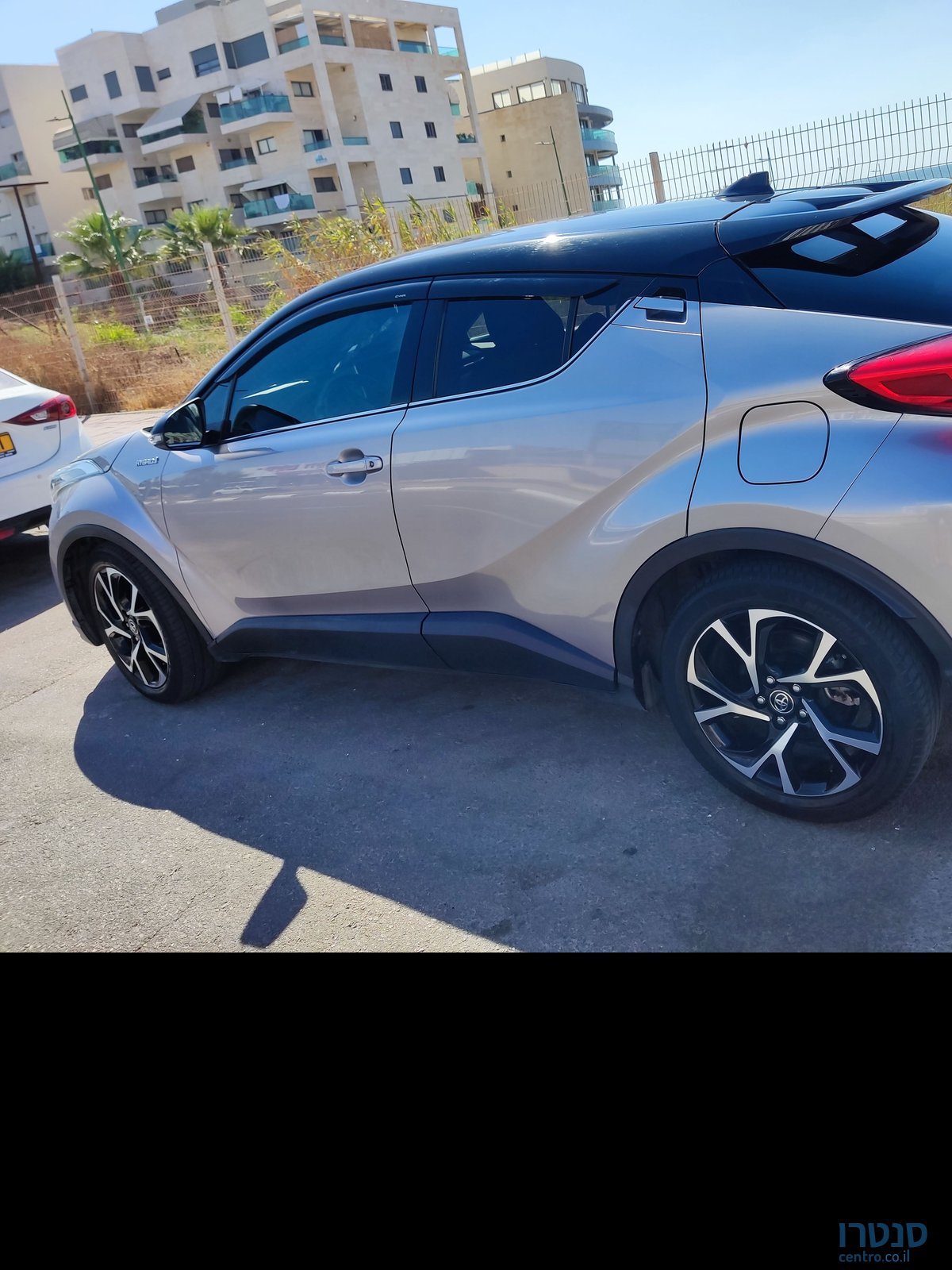2018' Toyota C-Hr טויוטה photo #1