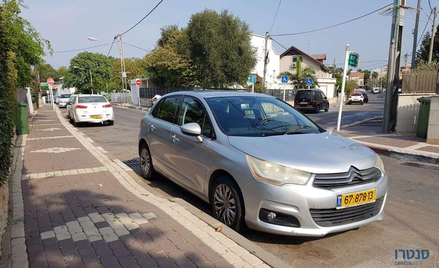 2012' Citroen C4 סיטרואן C4 photo #1