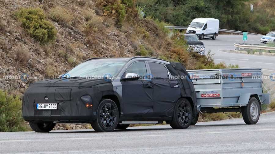 Next-Gen Hyundai Kona Electric Spied Still Covered In Thick Cladding