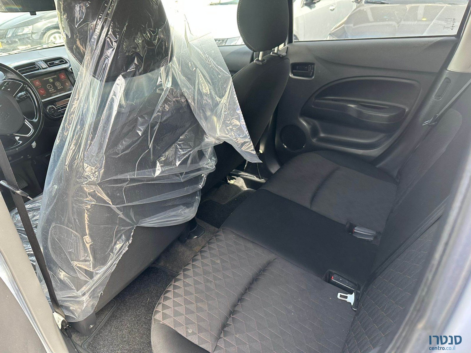 2020' Mitsubishi Space Star photo #6