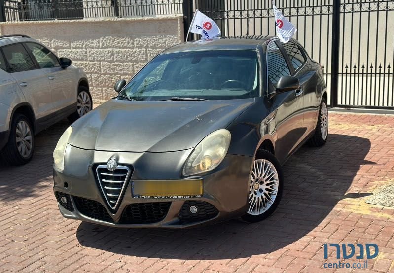 2011' Alfa Romeo Giulietta אלפא רומיאו ג'ולייטה photo #4