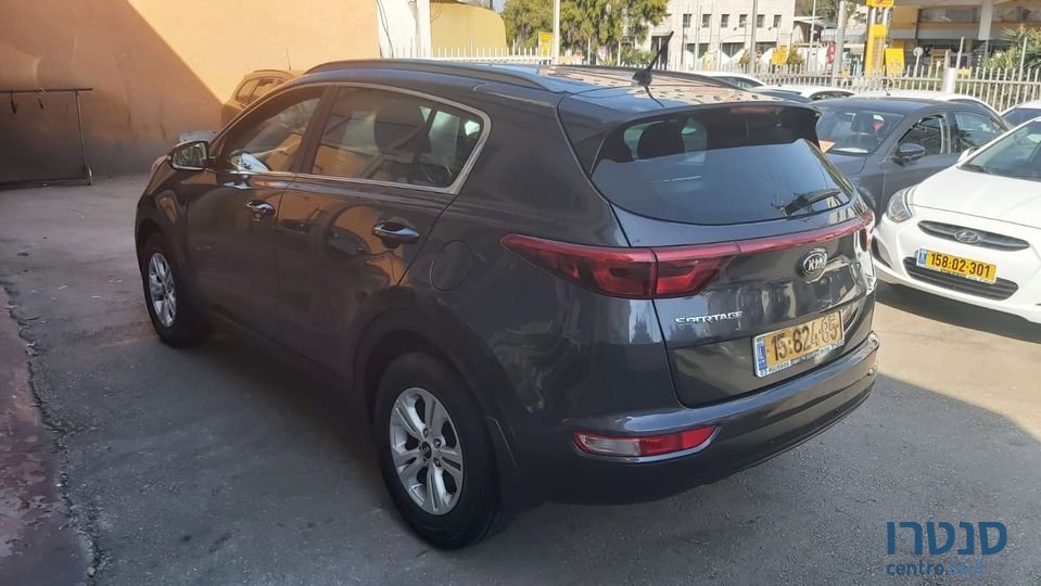 2016' Kia Sportage photo #2