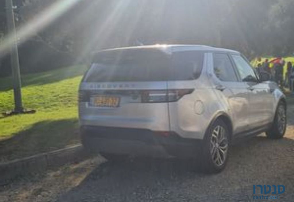 2017' Land Rover Discovery לנד רובר דיסקברי photo #3