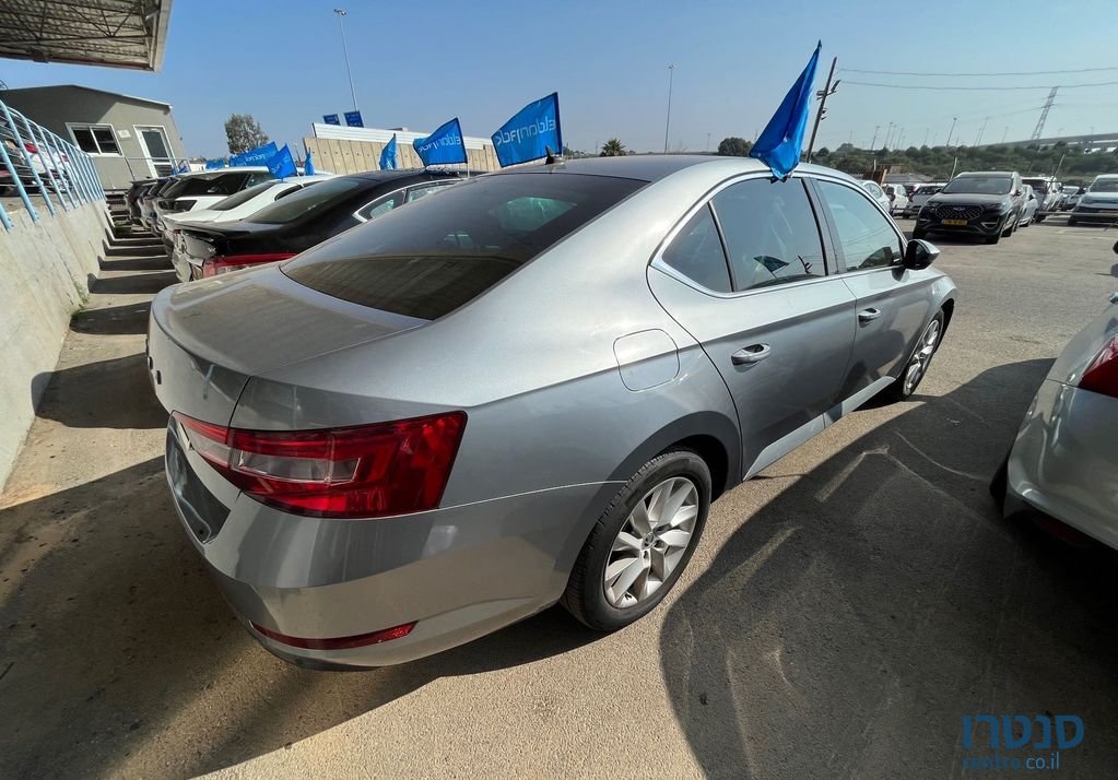 2021' Skoda Superb סקודה סופרב photo #1