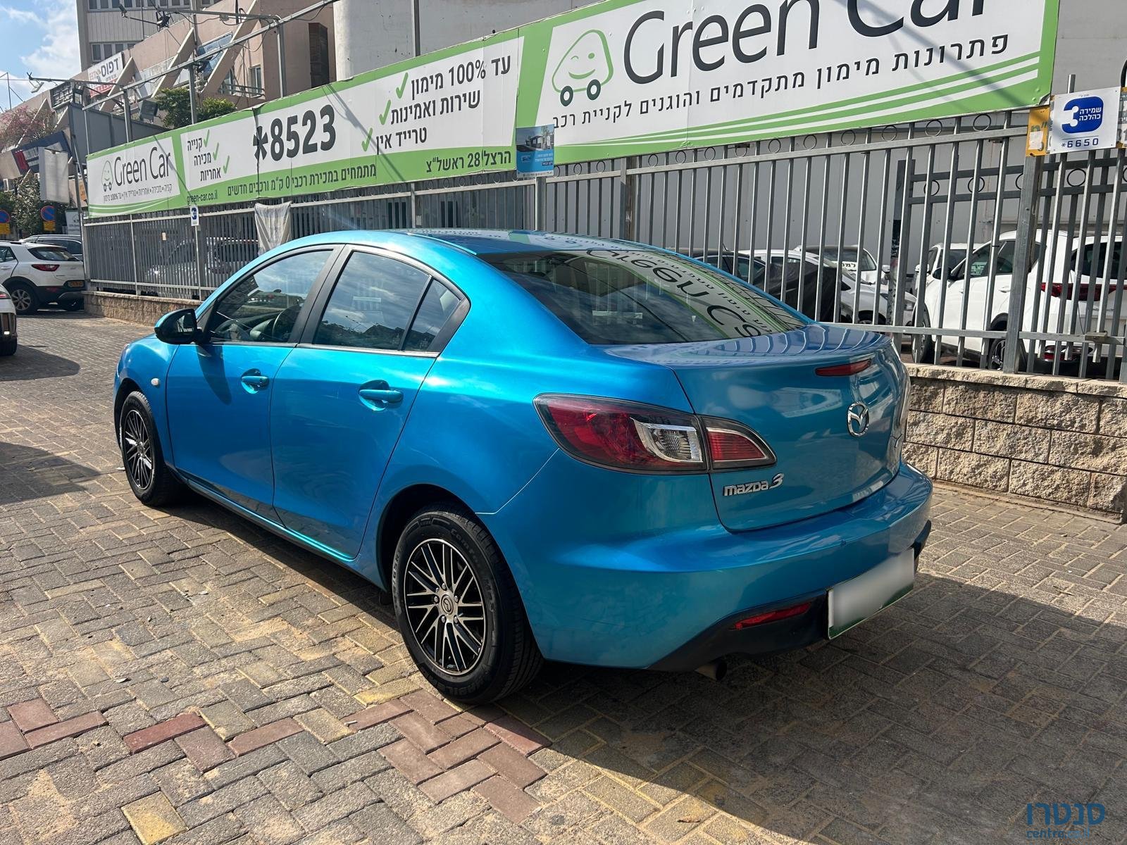 2013' Mazda 3 photo #4