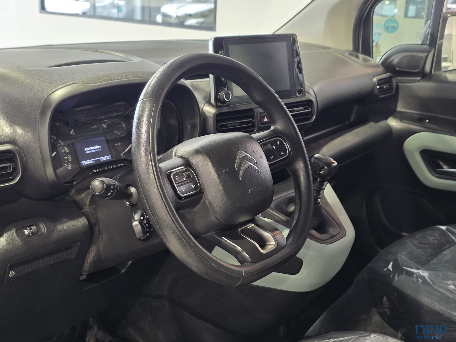 2022' Citroen Berlingo photo #6