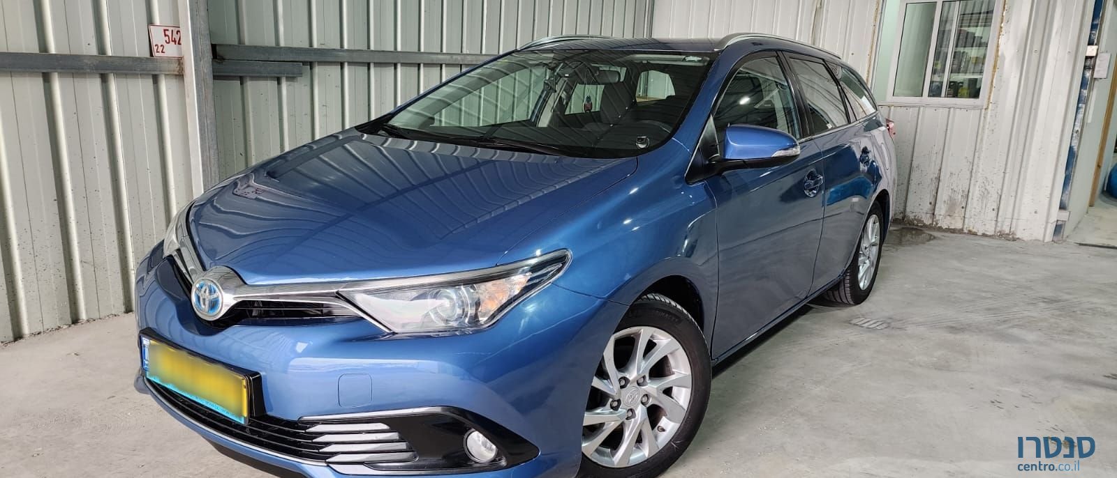 2016' Toyota Auris טויוטה אוריס photo #2