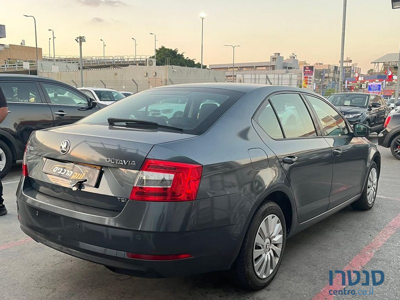 2019' Skoda Octavia סקודה אוקטביה photo #5