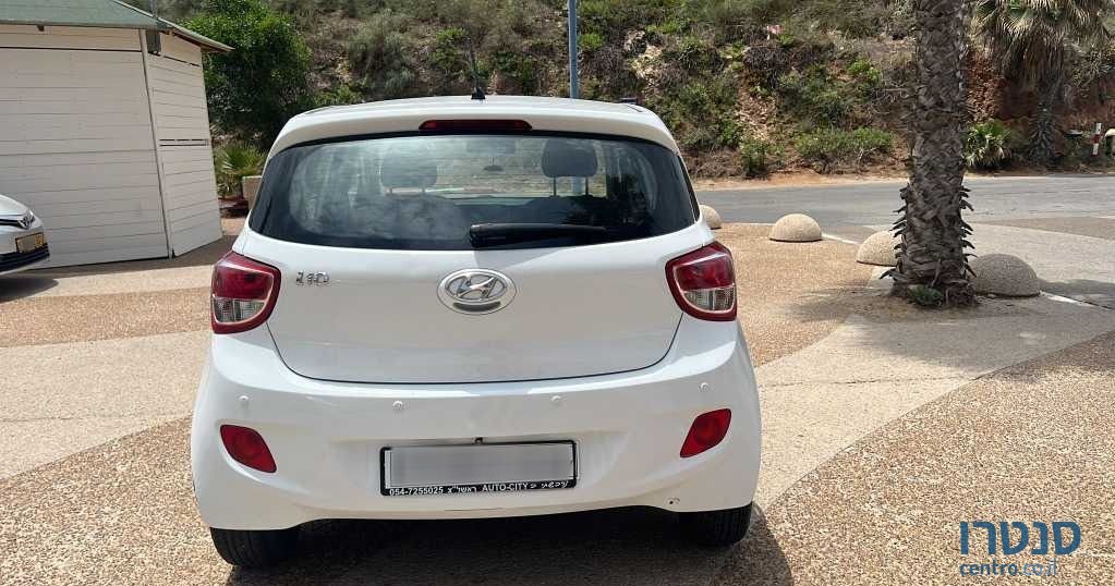 2017' Hyundai i10 יונדאי photo #6