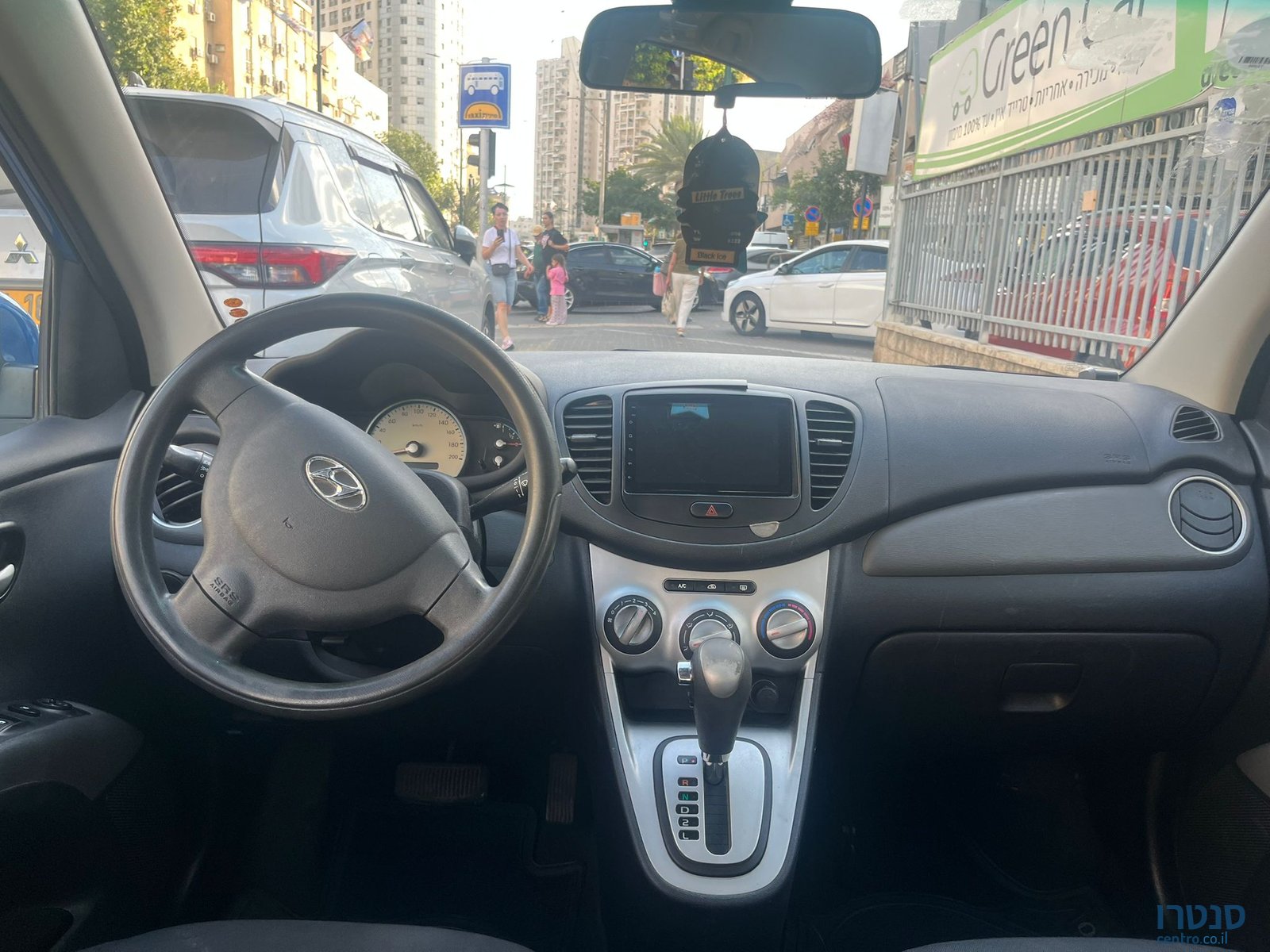 2010' Hyundai i10 photo #3