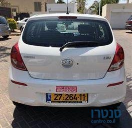 2013' Hyundai i20 i20 יונדאי photo #2