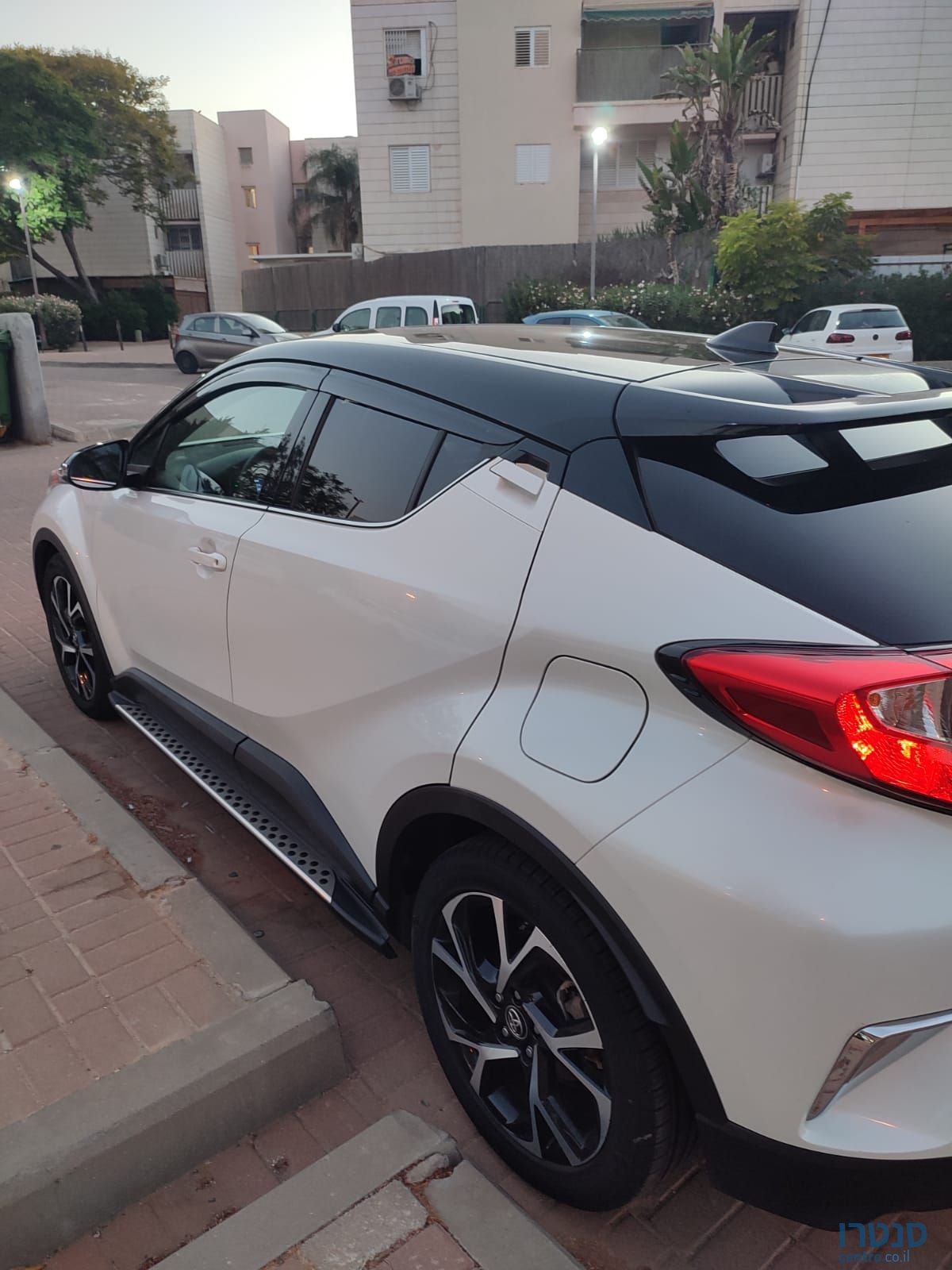2018' Toyota C-Hr טויוטה photo #3
