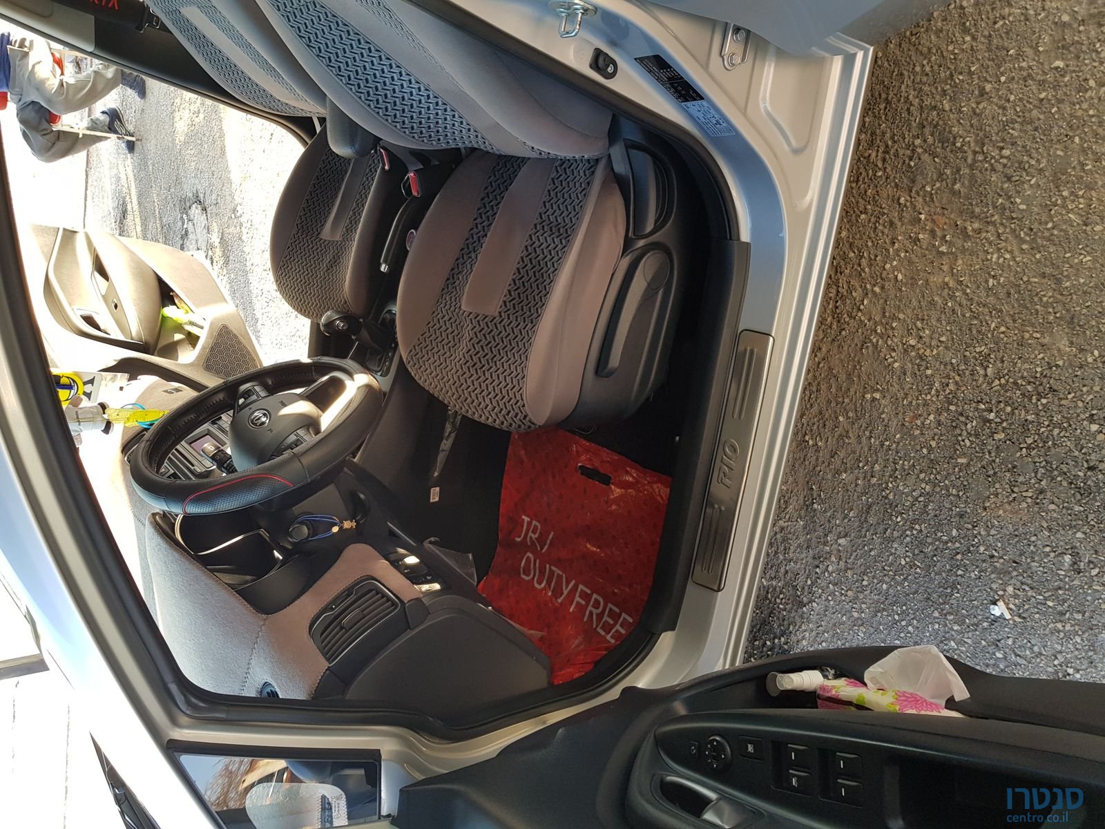 2016' Kia Rio5 photo #7