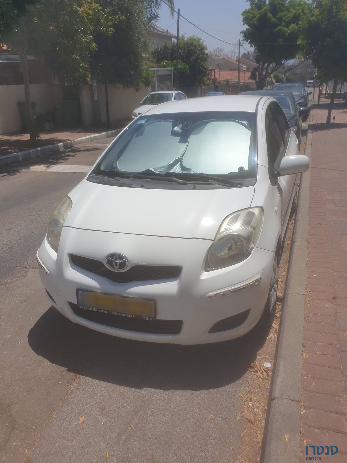 2010' Toyota Yaris טויוטה יאריס photo #3