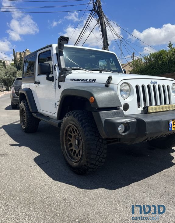 2012' Jeep Wrangler ג'יפ רנגלר photo #1