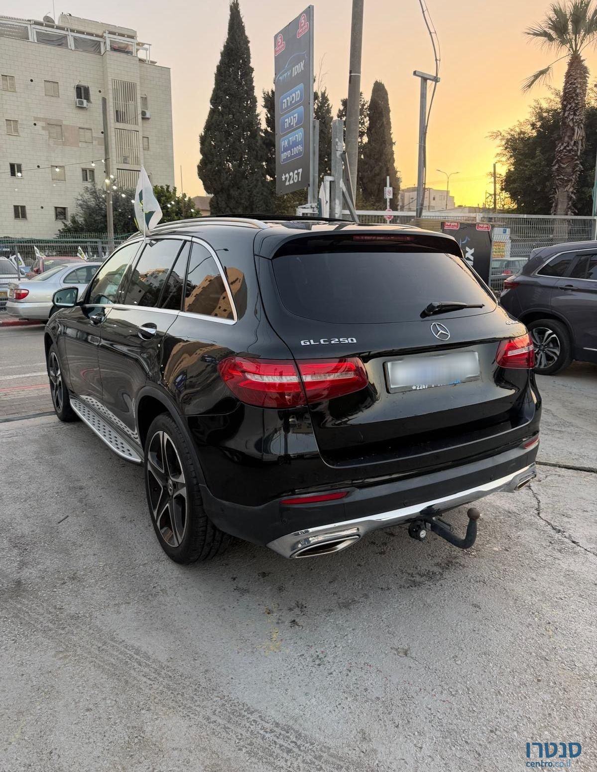 2019' Mercedes-Benz GLC מרצדס-בנץ photo #4