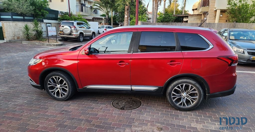 2017' Mitsubishi Outlander מיצובישי אאוטלנדר photo #5