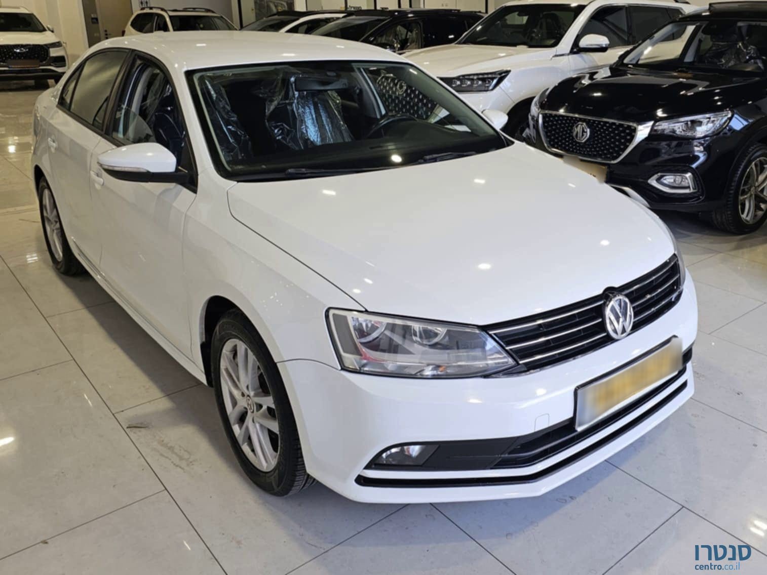 2016' Volkswagen Jetta photo #2