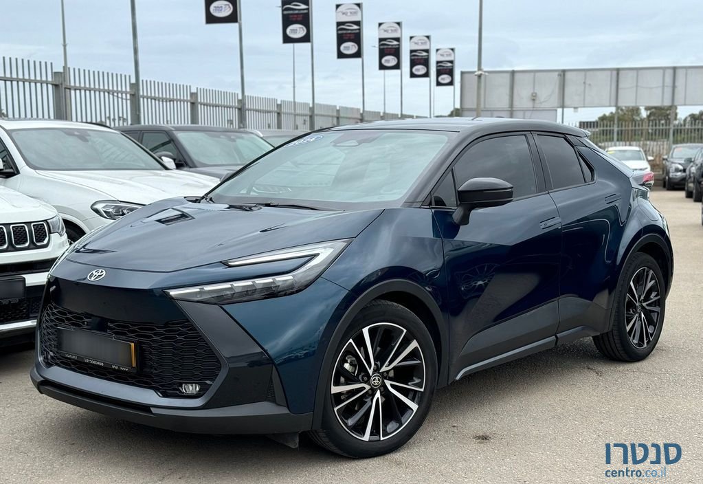 2024' Toyota C-HR טויוטה photo #1