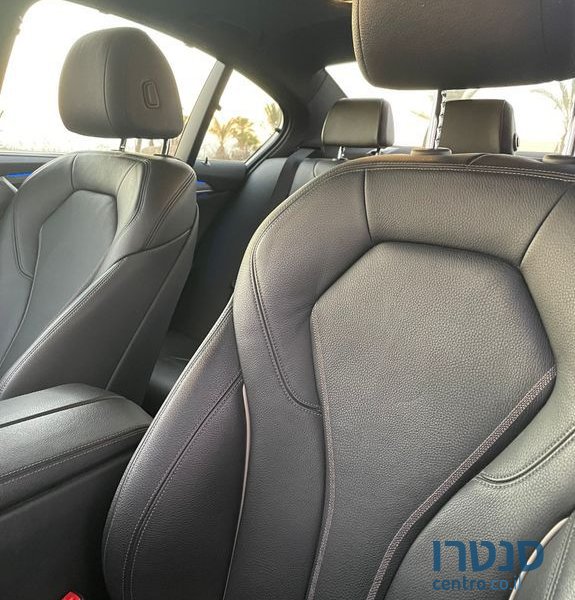 2020' BMW 5 Series ב.מ.וו סדרה 5 photo #6