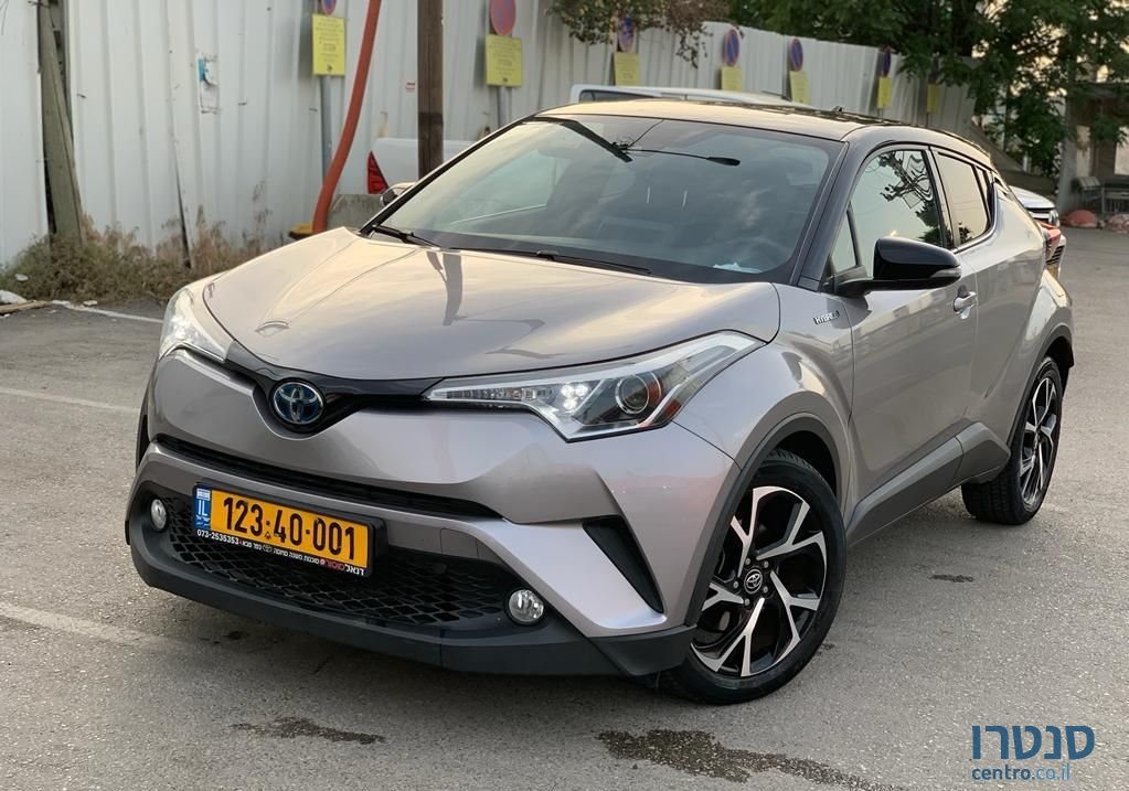 2018' Toyota C-Hr טויוטה photo #1