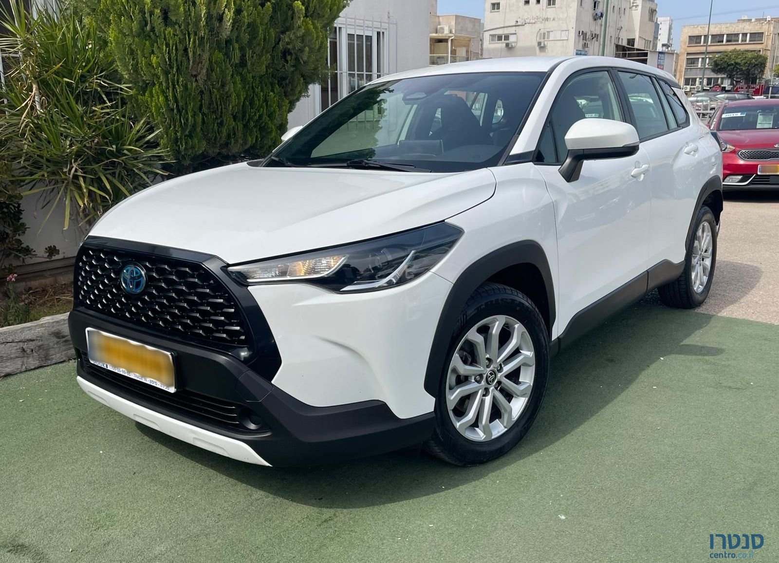 2023' Toyota Corolla Cross טויוטה קורולה קרוס photo #1