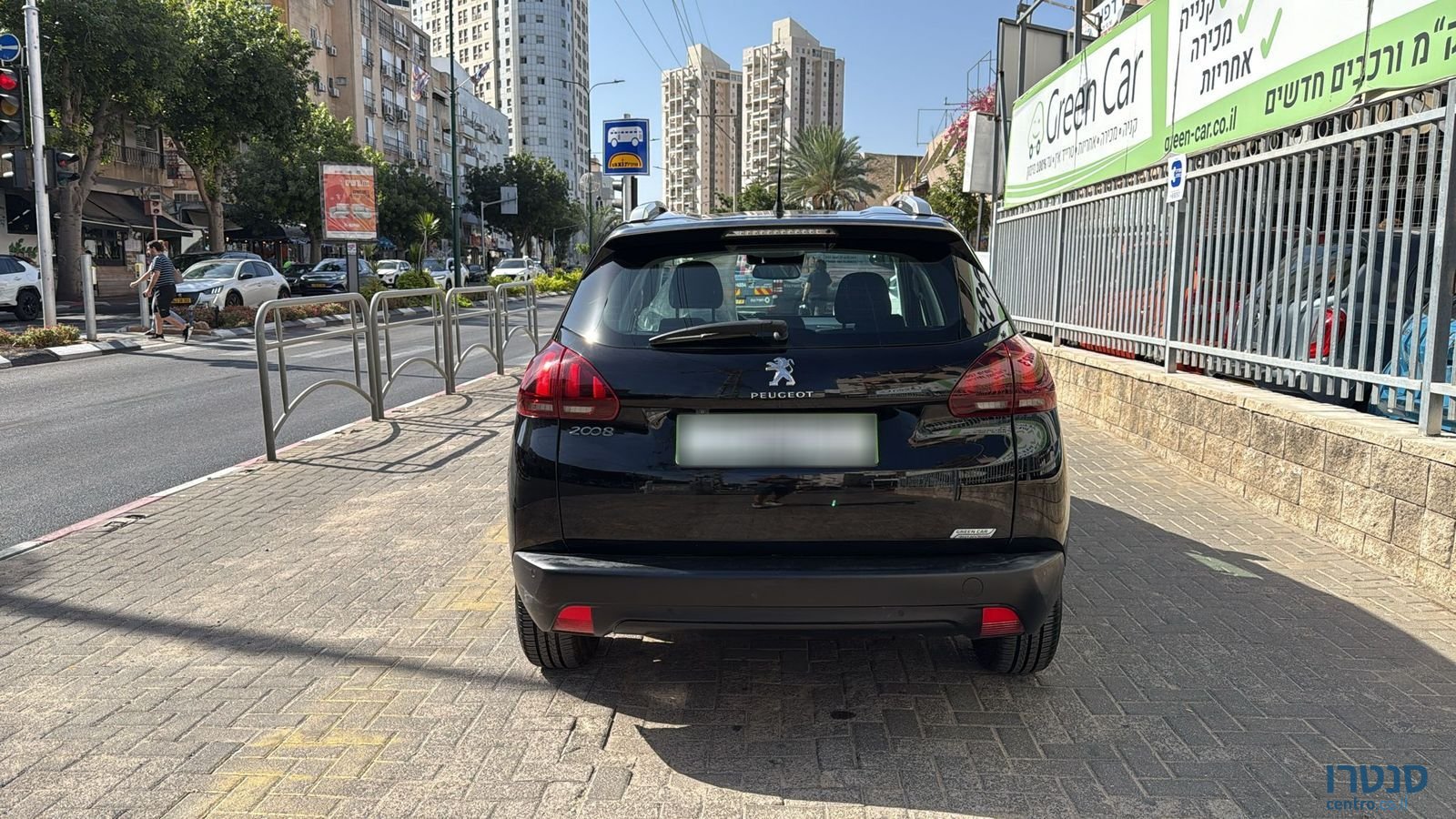 2019' Peugeot 2008 photo #5