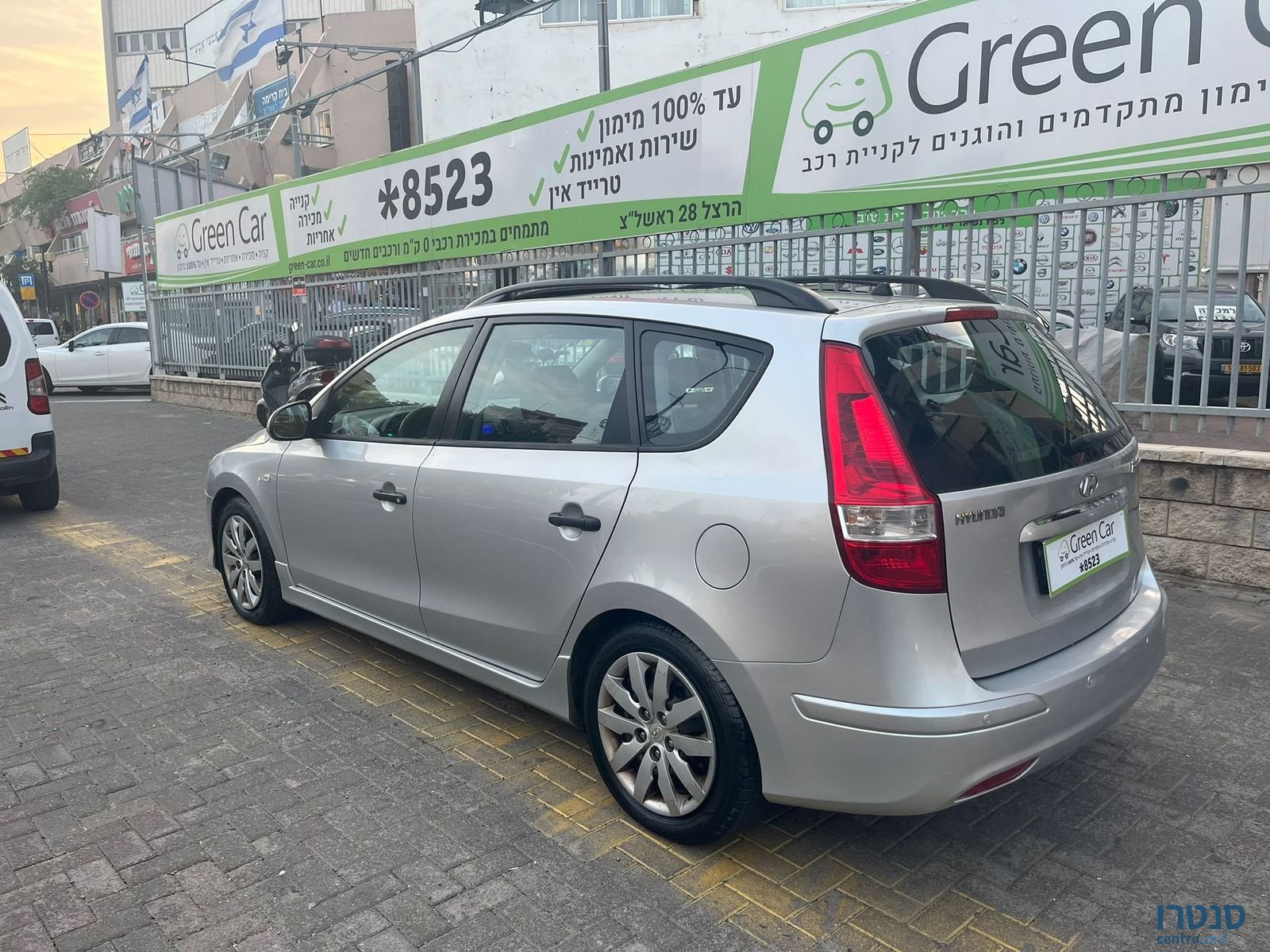 2012' Hyundai i30 photo #5