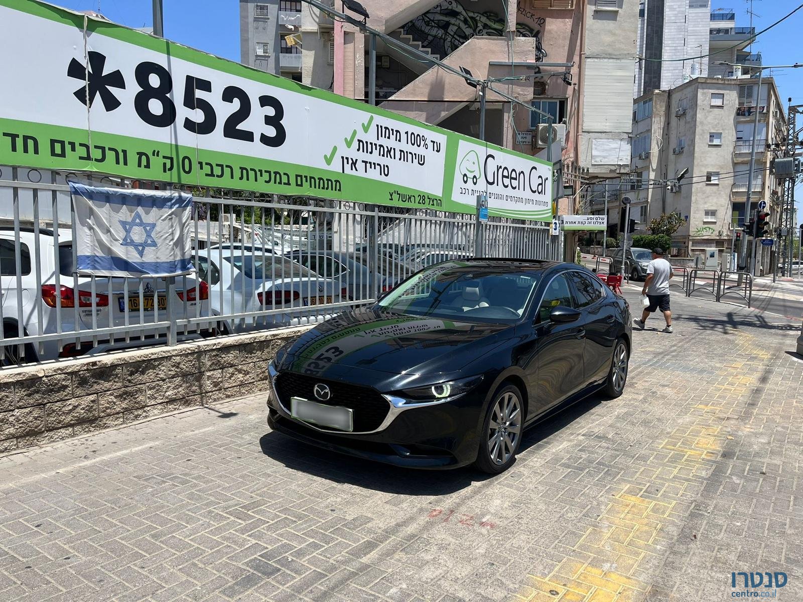 2020' Mazda 3 photo #2