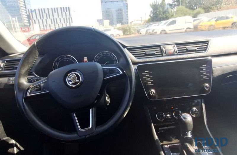 2018' Skoda Superb סקודה סופרב photo #5