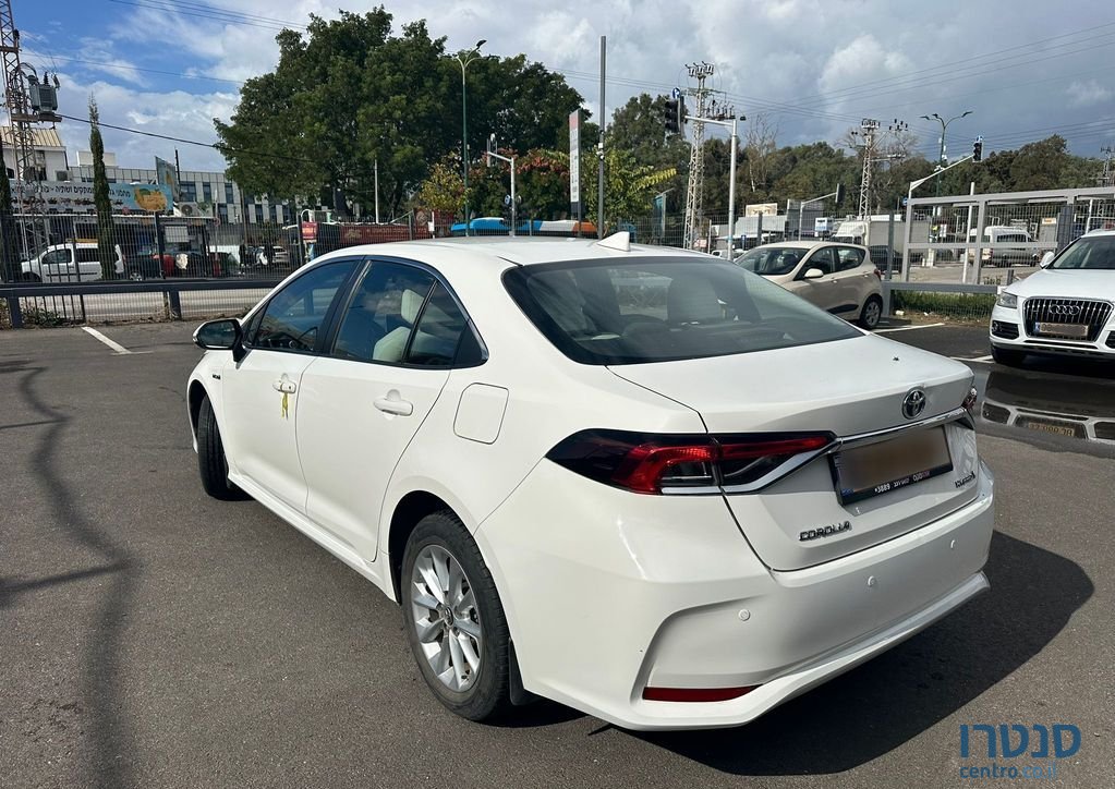 2019' Toyota Corolla טויוטה קורולה photo #6