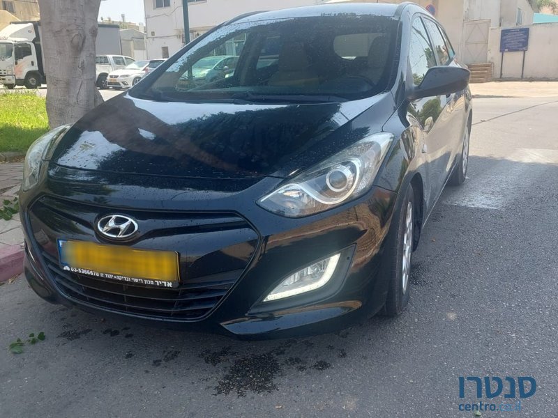 2013' Hyundai i30 יונדאי photo #6