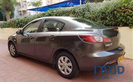 2009' Mazda 3 מאזדה 3 אקטיב photo #3
