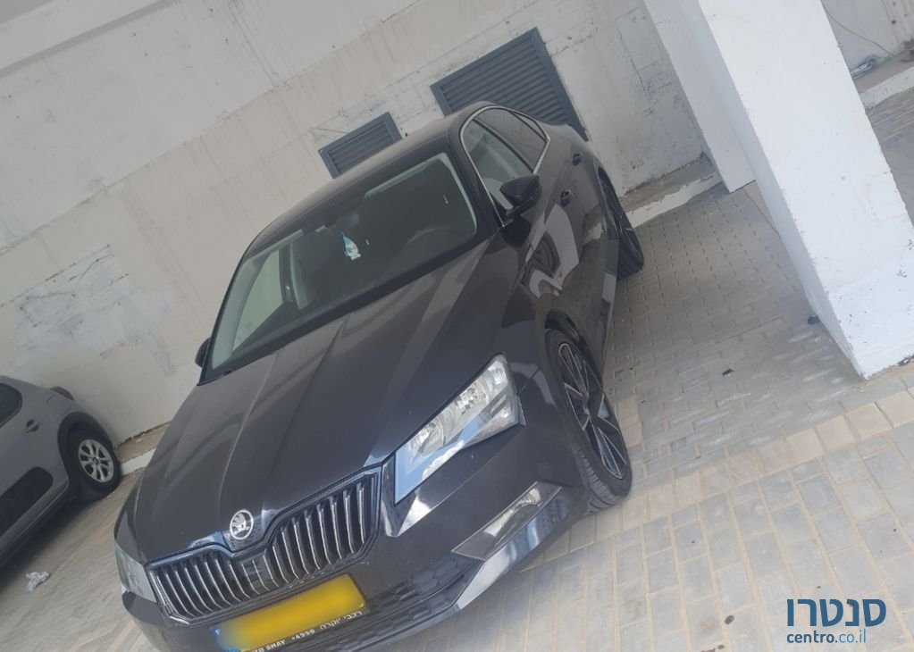 2017' Skoda Superb סקודה סופרב photo #4