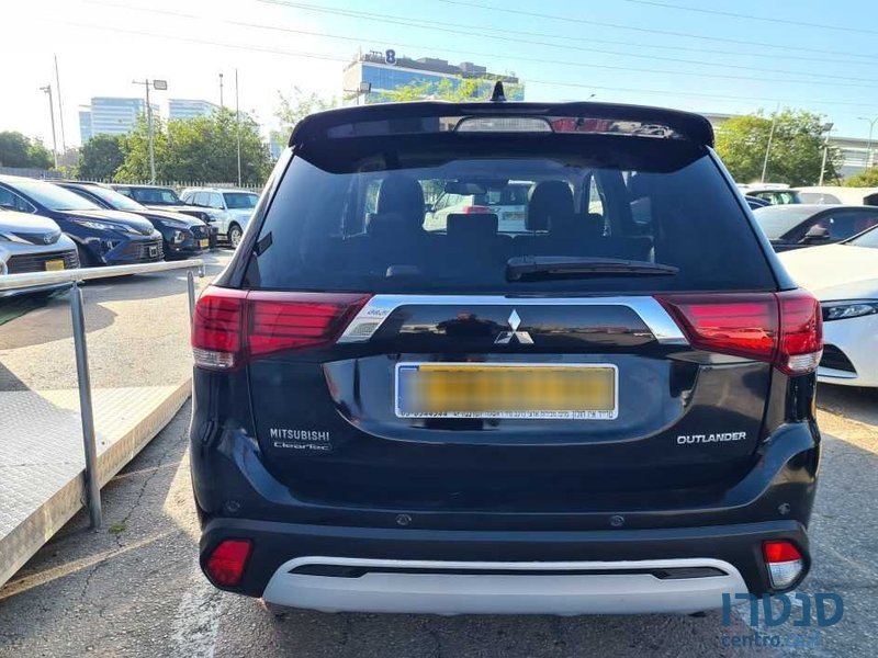 2019' Mitsubishi Outlander מיצובישי אאוטלנדר photo #3