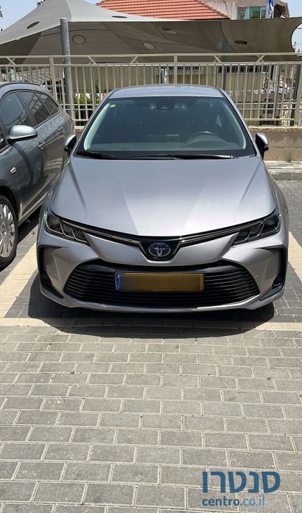 2021' Toyota Corolla טויוטה קורולה photo #2