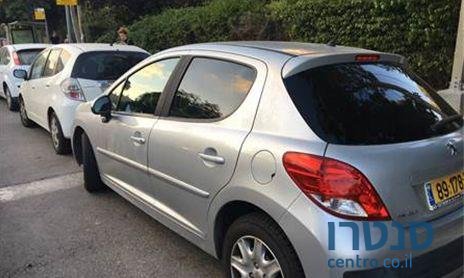 2012' Peugeot 207 207 פיג'ו photo #2