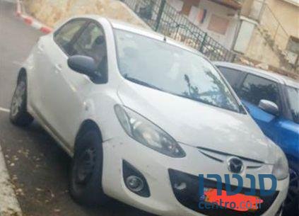 2011' Mazda 2 מאזדה 2 אקטיב photo #2