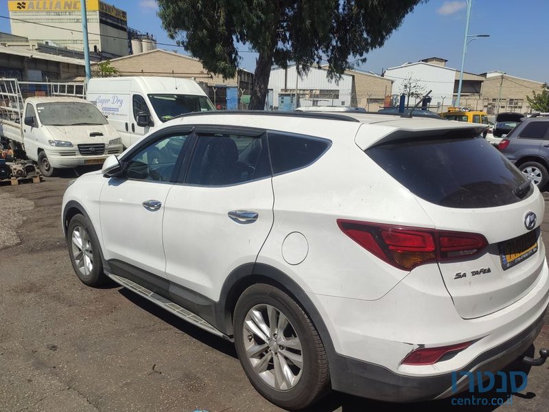 2017' Hyundai Santa Fe יונדאי סנטה פה photo #4