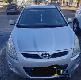 2010' Hyundai i20 i20 יונדאי photo #1