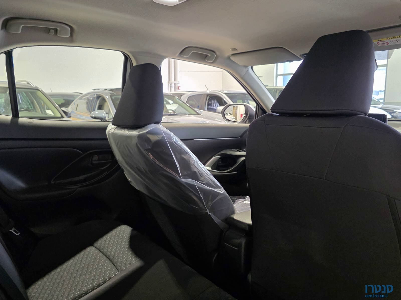 2026' Toyota Yaris Cross STYLE photo #6